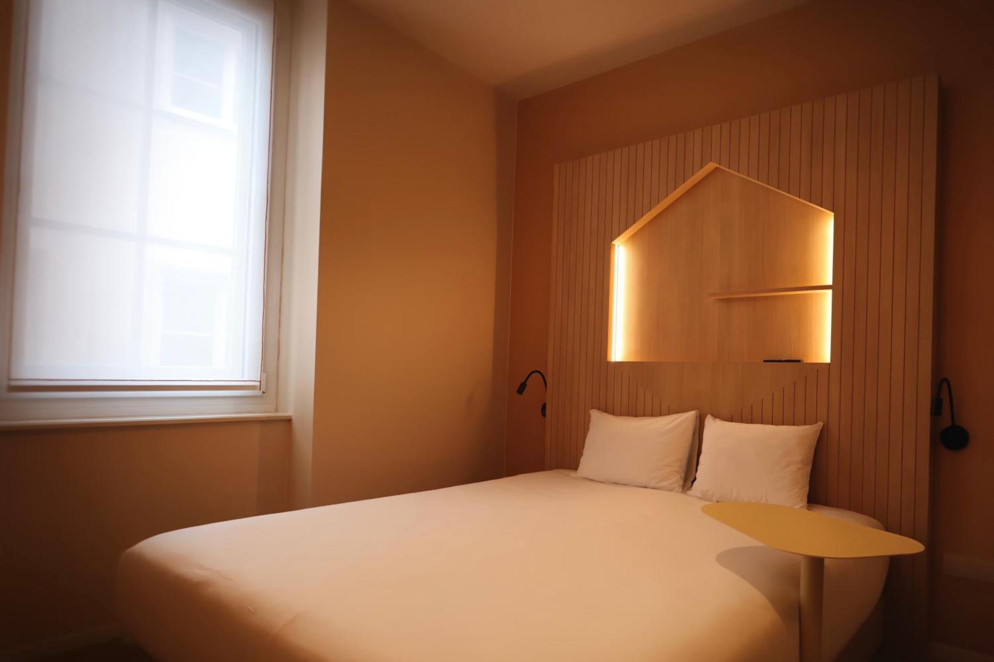 Comfort Queen Room Non-Smoking